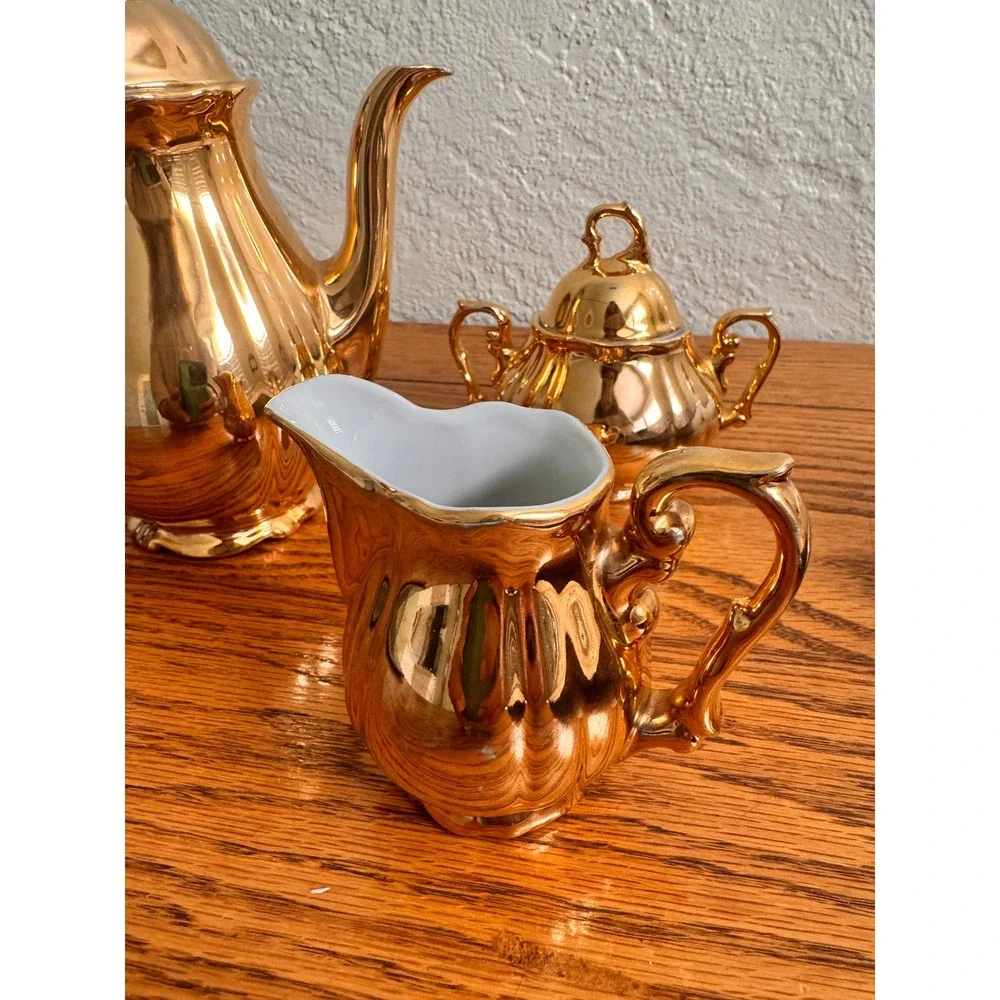 Bavaria Schlottenhof Coffee‎ Tea Pot Creamer Sugar Set Gold Gilt Porcelain